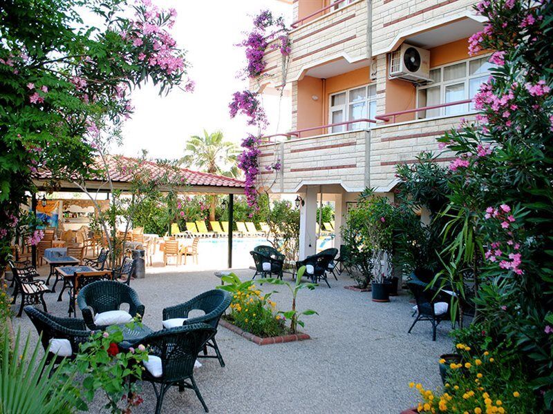 Beyaz Saray Hotel Side Eksteriør billede